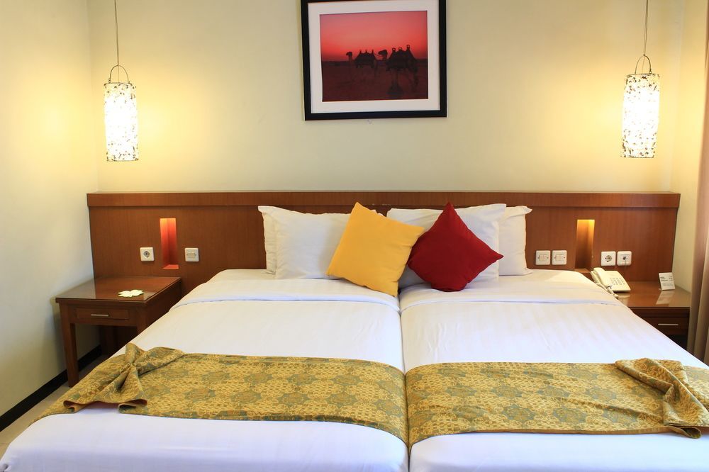 Hotel Sriti Magelang Eksteriør billede
